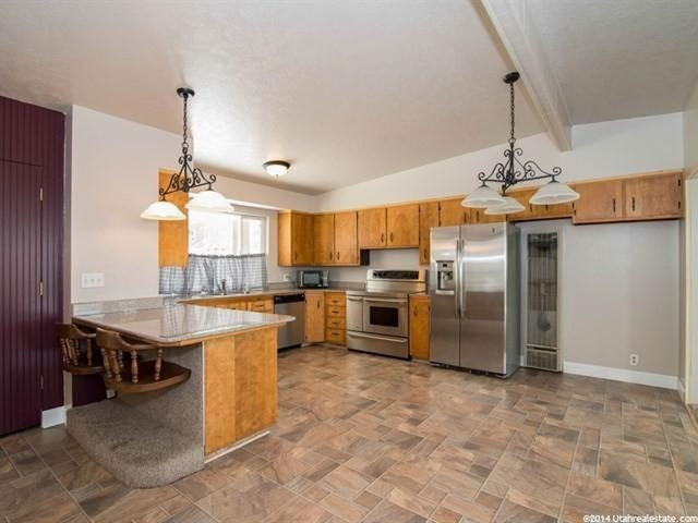 961 N 950 E, Bountiful, UT 84010 — photo 5