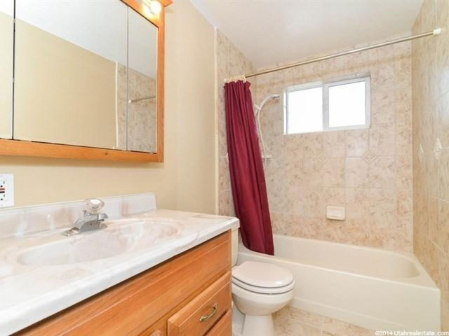 5105 S 2675 W, Roy, UT 84067 — photo 6