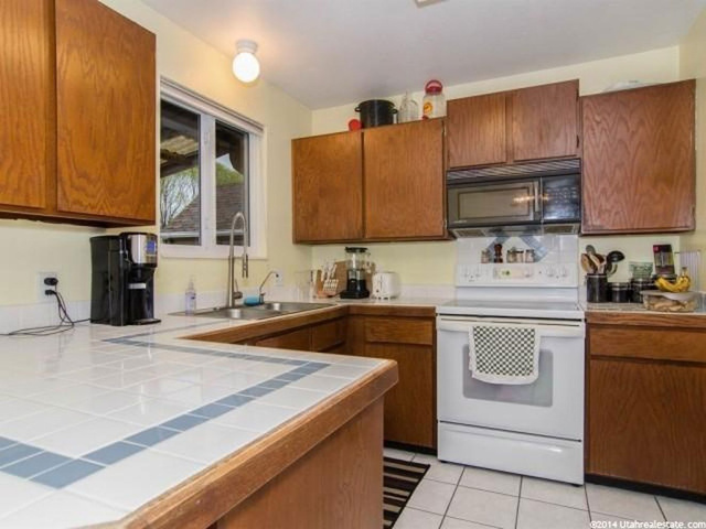 85 E 975 S, Layton, UT 84041 — photo 6