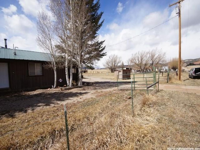 4435 E Tabby Ln, Tabiona, UT 84072 — photo 7