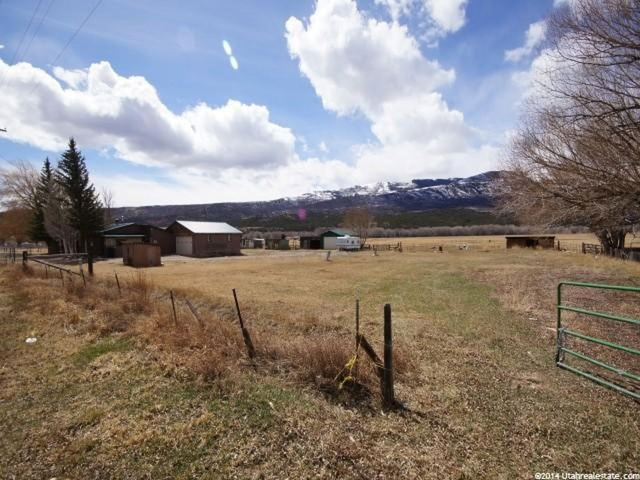 4435 E Tabby Ln, Tabiona, UT 84072 — photo 8