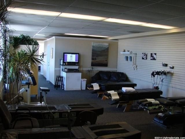 225 N Main E, Clearfield, UT 84015 — photo 9
