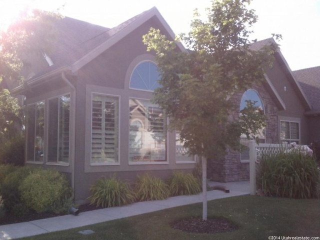 2235 N 230 E #UNIT B, North Logan, UT 84341 — photo 3