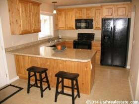 1076 E Suncrest Dr, Ogden, UT 84404 — photo 7