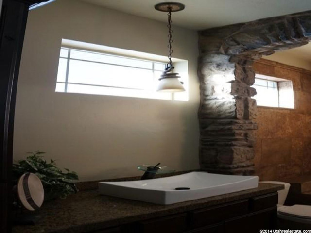 78 W 980 S, Mona, UT 84645 — photo 11
