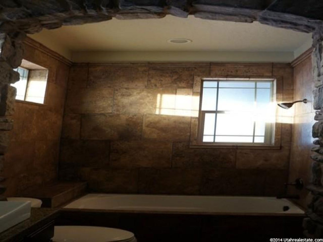 78 W 980 S, Mona, UT 84645 — photo 9
