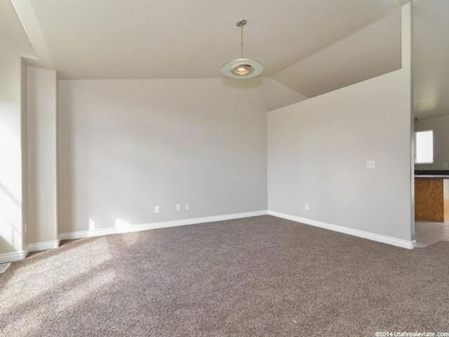 908 W 1420 N, Clinton, UT 84015 — photo 2