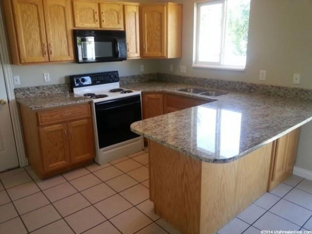 908 W 1420 N, Clinton, UT 84015 — photo 9