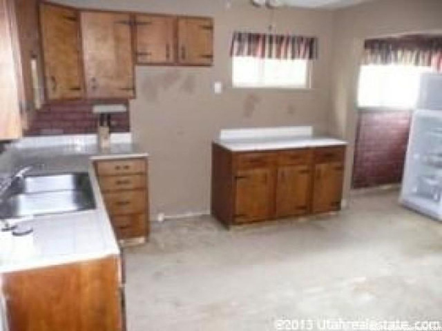 297 E 400 N, Logan, UT 84321 — photo 5