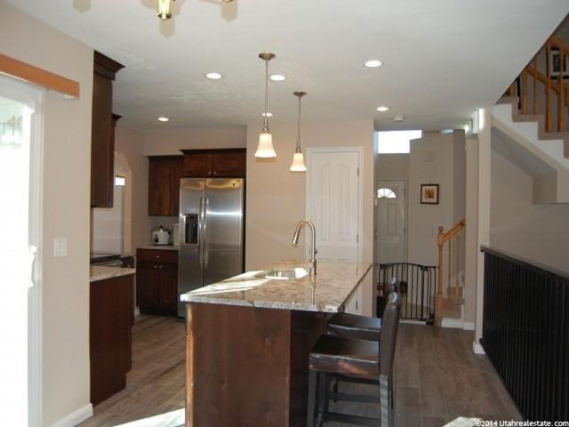 10071 S Rockview Cir E, Sandy, UT 84092 — photo 3