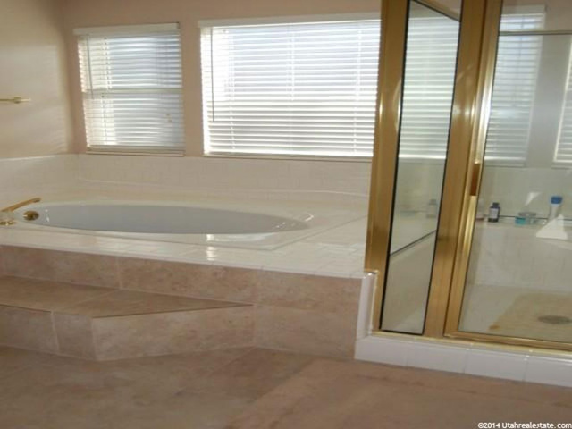 10071 S Rockview Cir E, Sandy, UT 84092 — photo 8