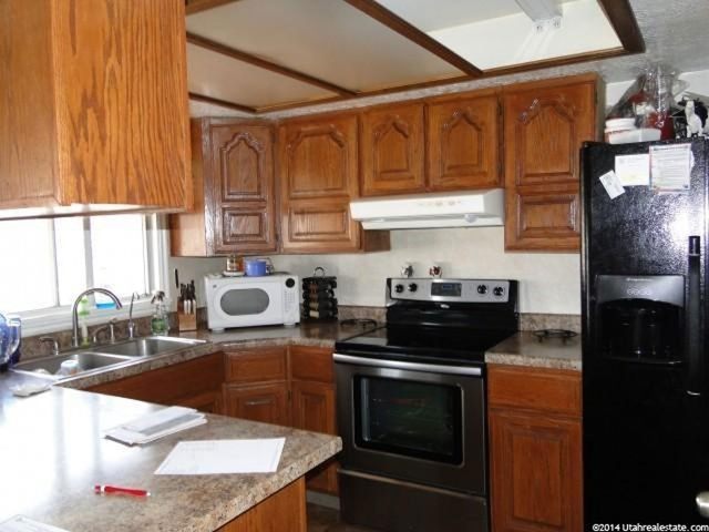 5784 S 3975 W, Roy, UT 84067 — photo 7