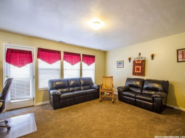 73 S 150 W, Clearfield, UT 84015 — photo 9