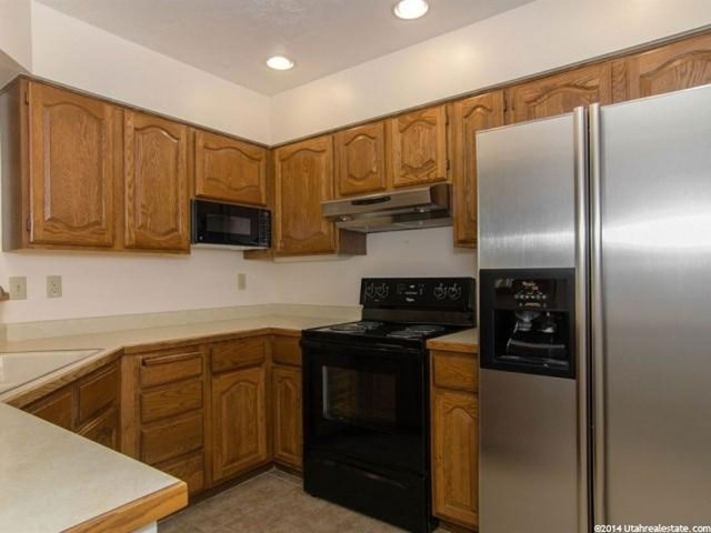 223 W 925 N, Bountiful, UT 84010 — photo 9