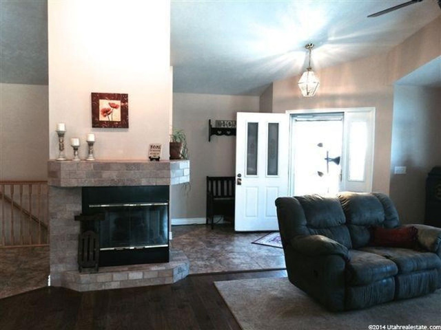 5497 S 150 E, Washington Terrace, UT 84405 — photo 4