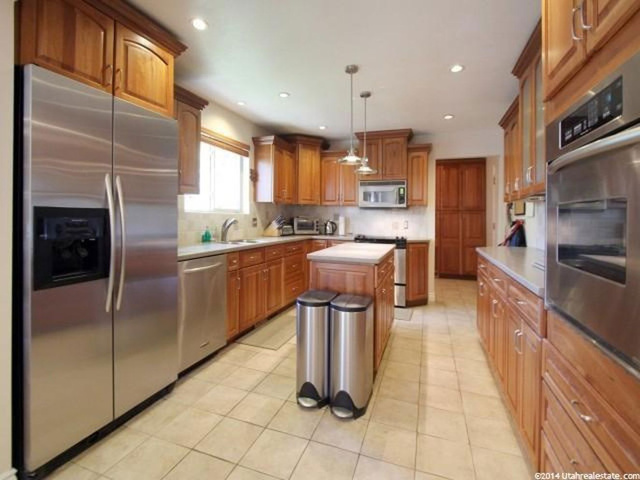 536 E Evesham Dr S, Murray, UT 84107 — photo 9