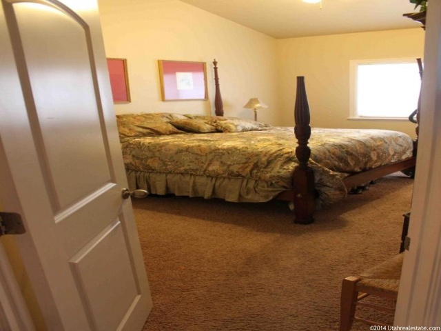 562 E 260 S, Midway, UT 84049 — photo 4