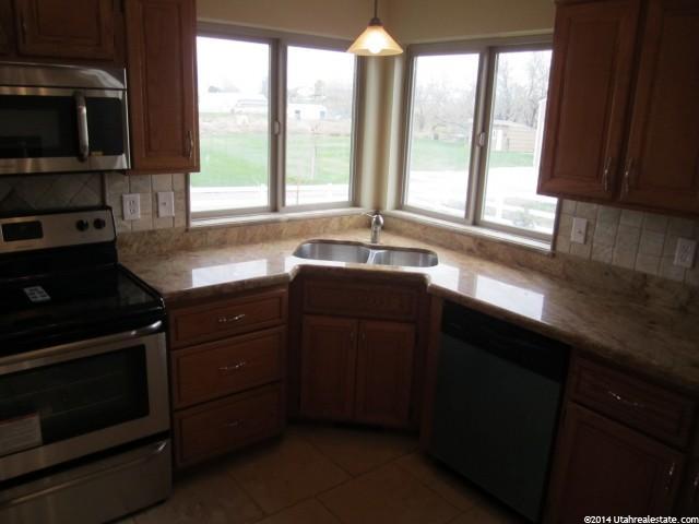 4855 W 3000 S, Taylor, UT 84401 — photo 6