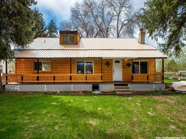 441 S 7600 E, Huntsville, UT 84317 — photo 2