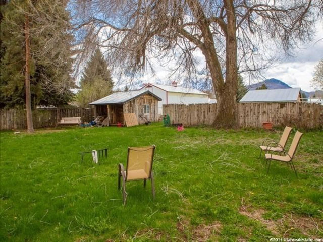 441 S 7600 E, Huntsville, UT 84317 — photo 9