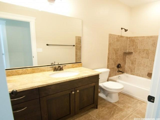 490 N 750 E, Hyde Park, UT 84318 — photo 8