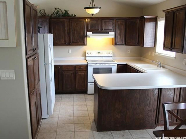 79 S 1070 E, Hyrum, UT 84319 — photo 3