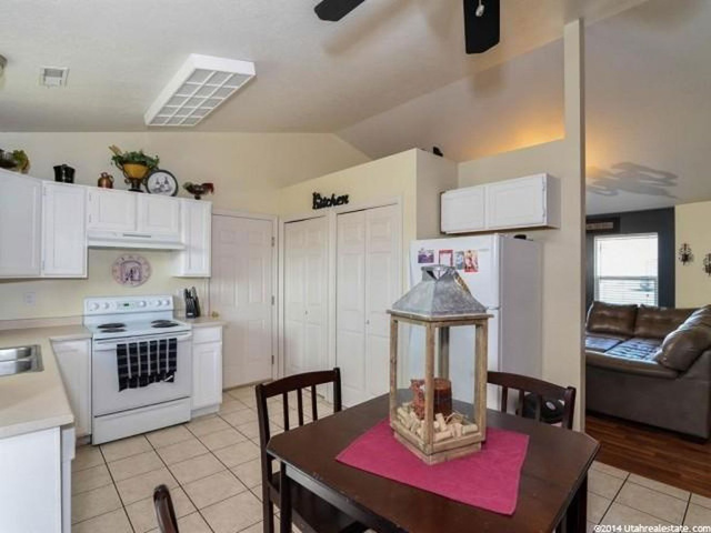 1999 N 1615 W, Clinton, UT 84015 — photo 9