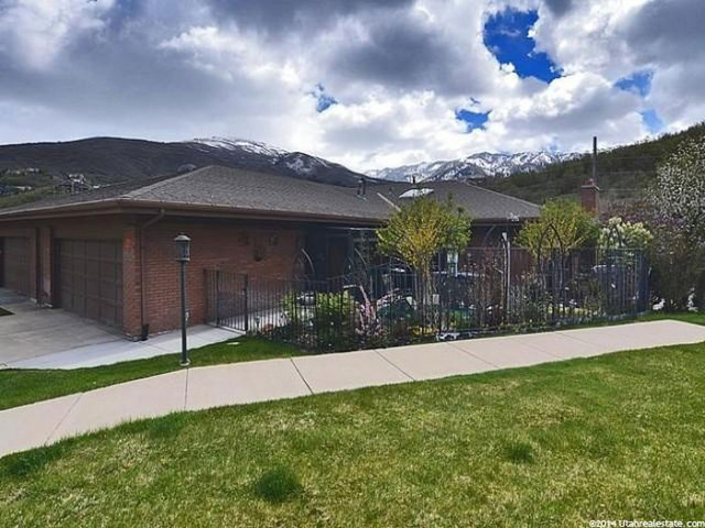 2041 S Mapleview Dr E #129, Bountiful, UT 84010 — photo 2