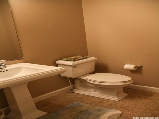 314 S 1325 E, Layton, UT 84040 — photo 8