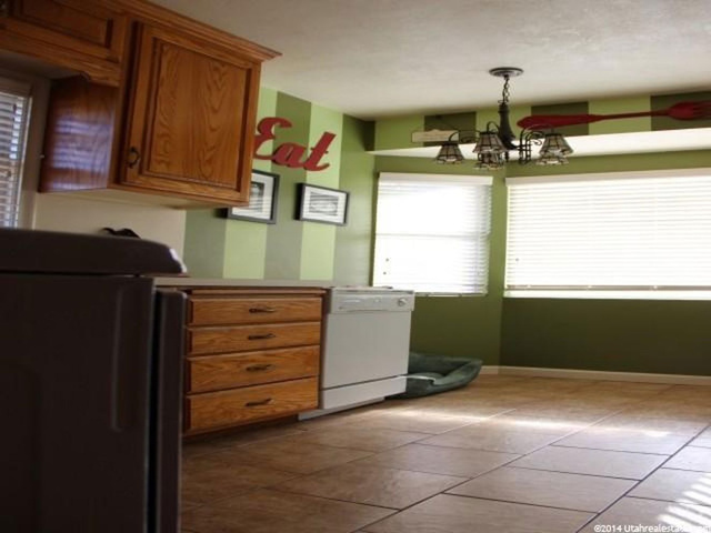 61 S 400 E, Centerville, UT 84014 — photo 3