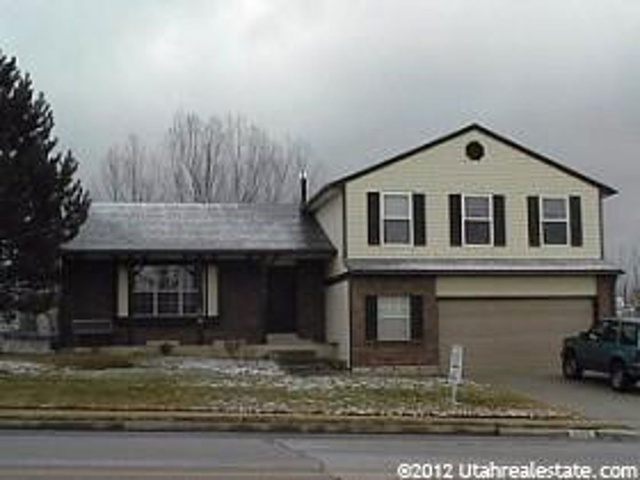 11985 Hidden Valley Dr, Sandy, UT 84094