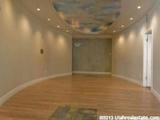 5864 S Harrison Blvd E, Ogden, UT 84403 — photo 2