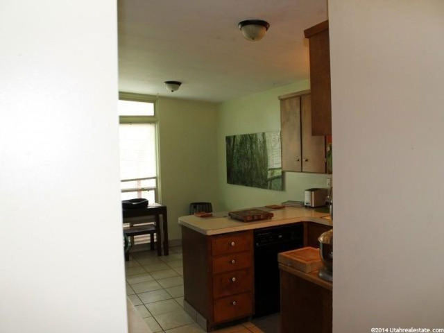 1077 N Rose St, Logan, UT 84321 — photo 4