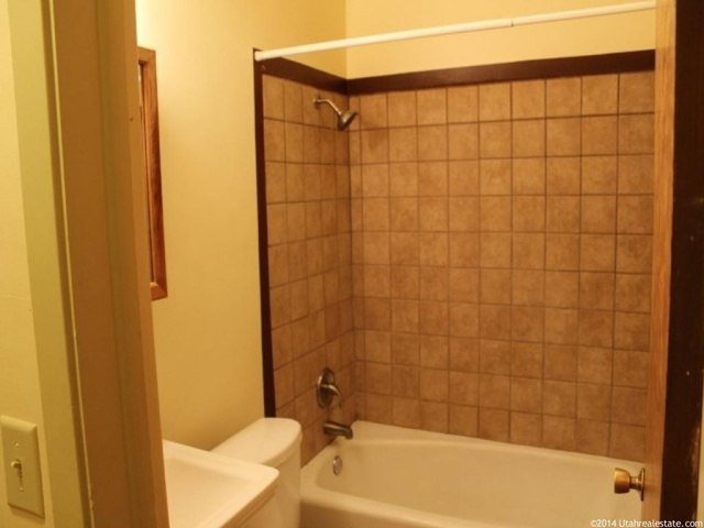 1077 N Rose St, Logan, UT 84321 — photo 8