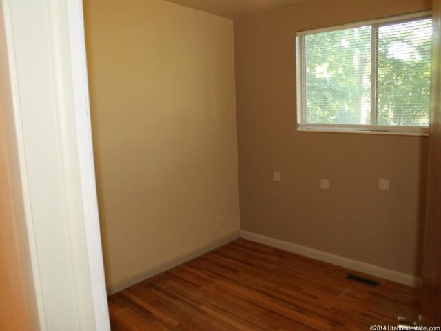 1077 N Rose St, Logan, UT 84321 — photo 9