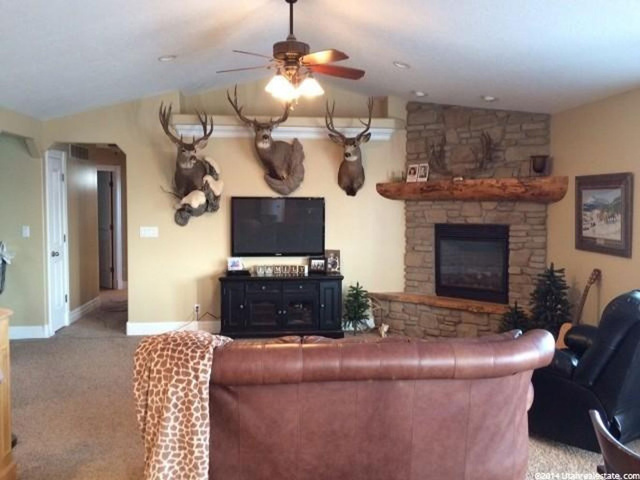 18 E 2350 N, Layton, UT 84041 — photo 4