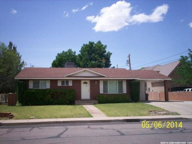 1475 N Chapel St, Santa Clara, UT 84765