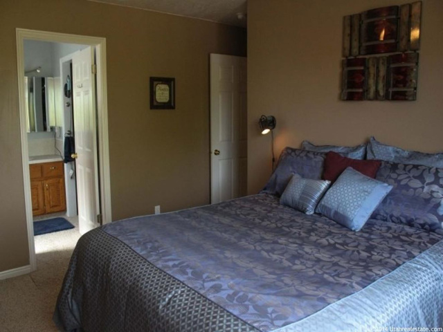 381 E 2475 N, North Logan, UT 84341 — photo 12