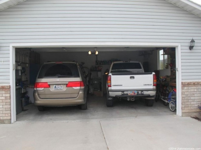 381 E 2475 N, North Logan, UT 84341 — photo 4