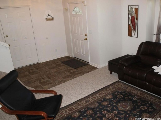 381 E 2475 N, North Logan, UT 84341 — photo 8