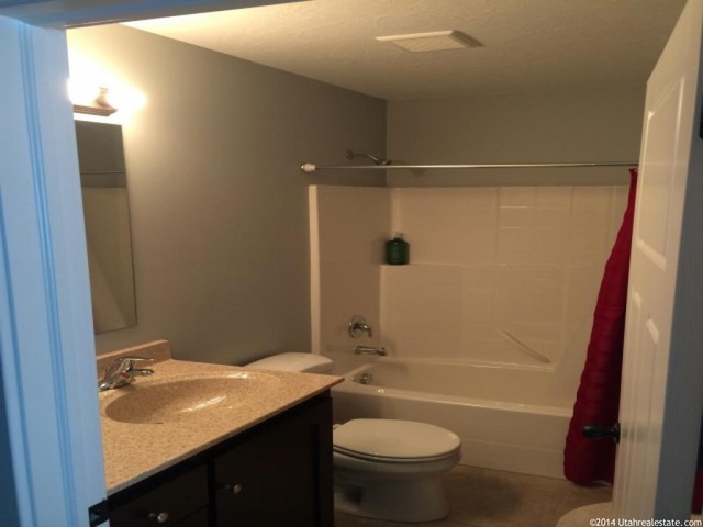 842 S 525 E, River Heights, UT 84321 — photo 10