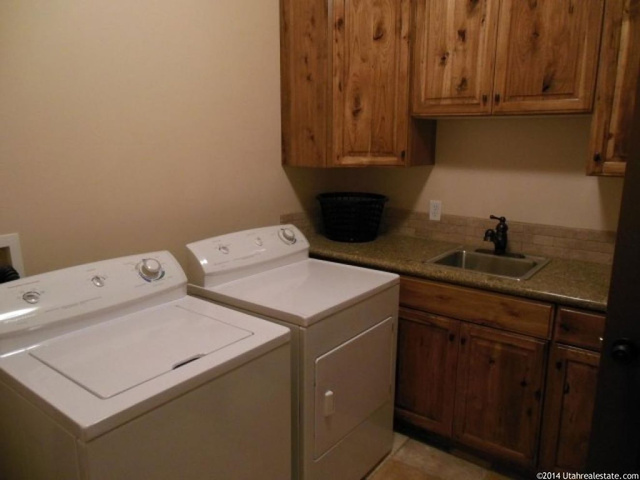 3673 Augusta Dr, Syracuse, UT 84075 — photo 5