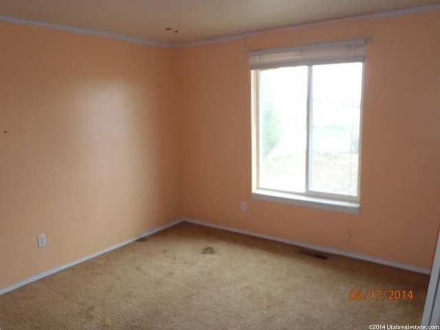 192 E 2000 S, Roosevelt, UT 84066 — photo 6