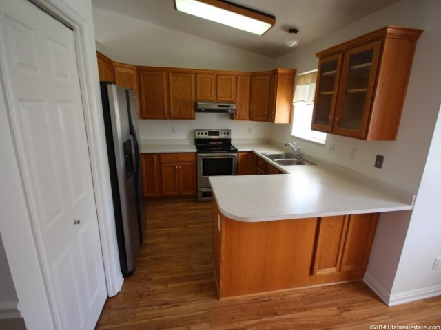 110 N 200 E, Millville, UT 84326 — photo 4