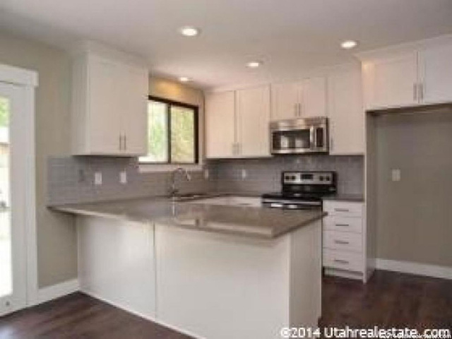 9517 S 1335 E, Sandy, UT 84092 — photo 8
