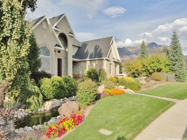 2065 E 9510 S, Sandy, UT 84092 — photo 2