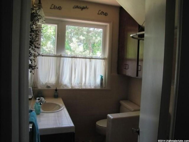 110 E 500 S, River Heights, UT 84321 — photo 11