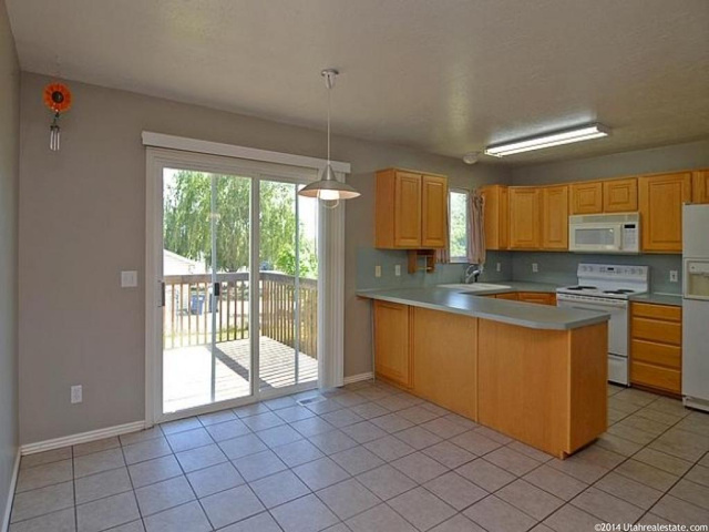 1063 W 1550 N, Clinton, UT 84015 — photo 5
