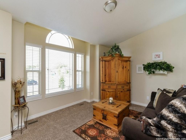 1336 W 2000 N, Clinton, UT 84015 — photo 3