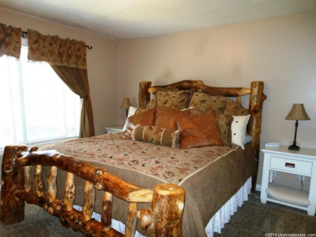335 E Center St S, Henefer, UT 84033 — photo 12
